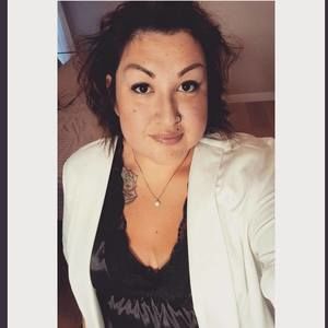 Meet your Posher, Christina